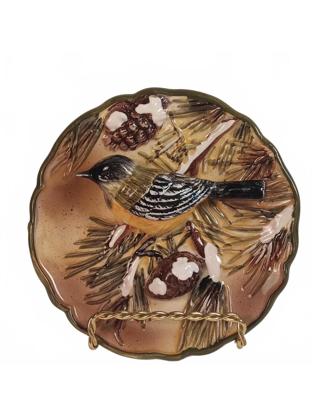 VTG Bella Casa by Ganz 3D Ceramic Winter Songbird Plate Hanging Wall Art Mint